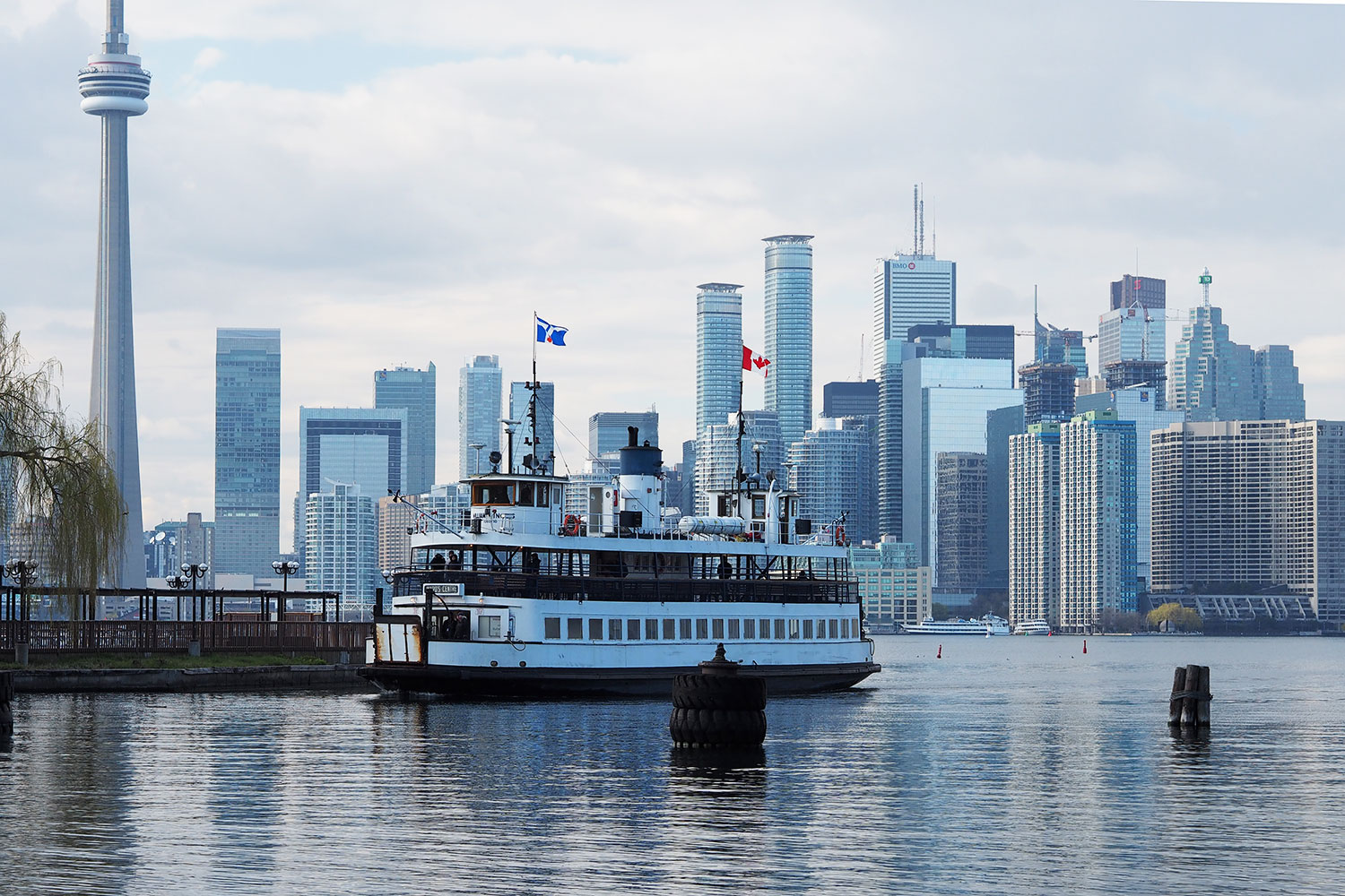 www.oooyeah.de_Toronto_Ferry